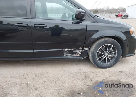 2017 Dodge Grand Caravan Gt z USA, uszkodzony, nr VIN 2C4RDGEG4HR857207